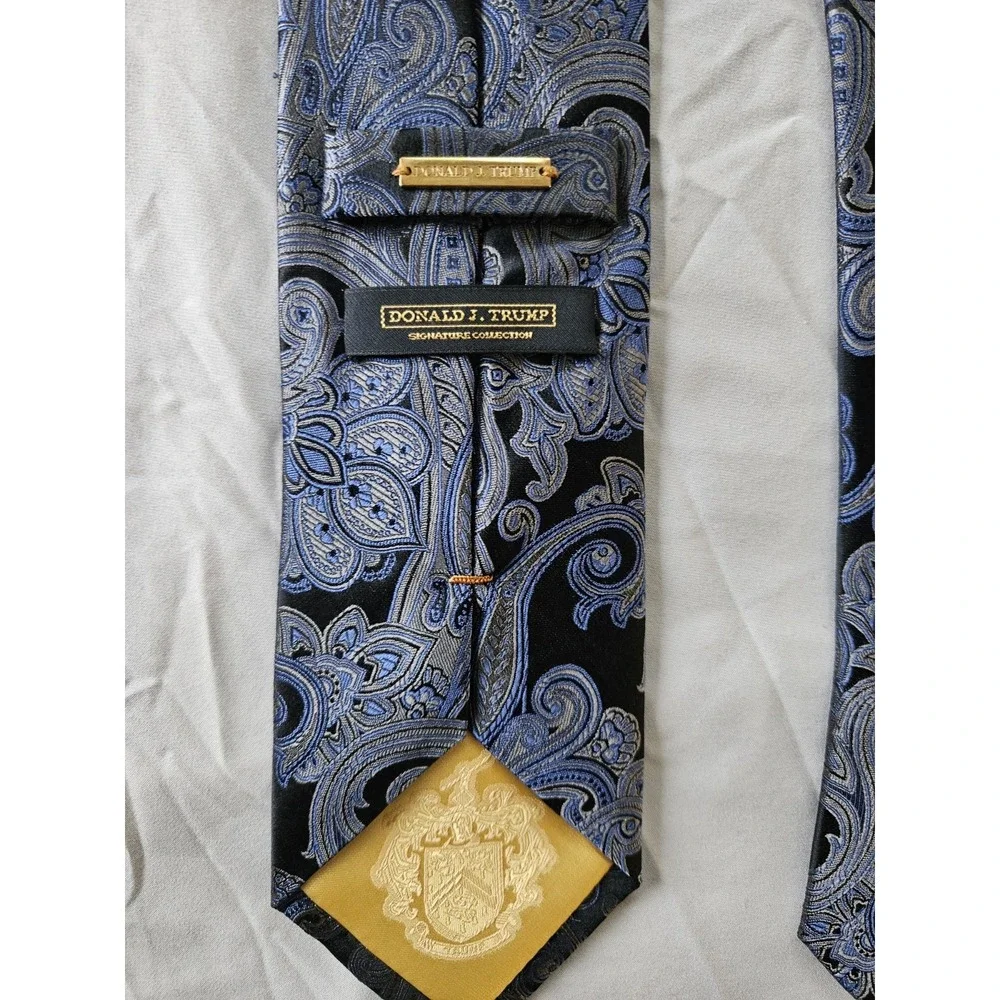 Donald Trump Tie Signature Collection Silk Gold‎ Bar Black Blue Gold